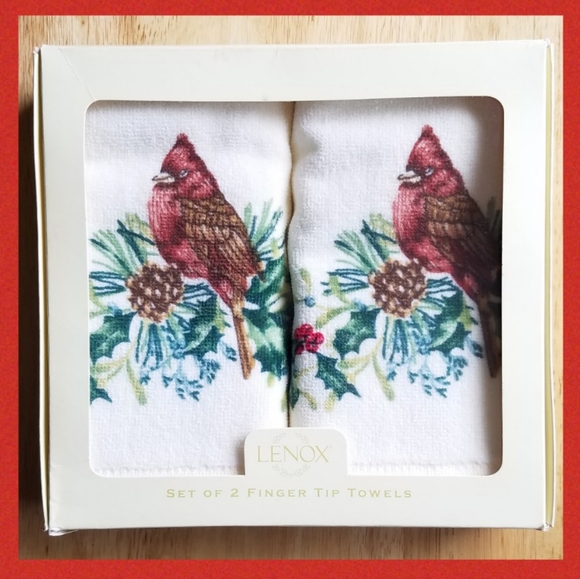 Lenox Other - 🎄Lenox Cardinal Towels🎄